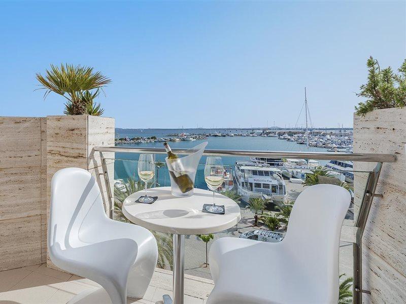 Hotel Brisa Marina (Adults Only) Сийот Екстериор снимка