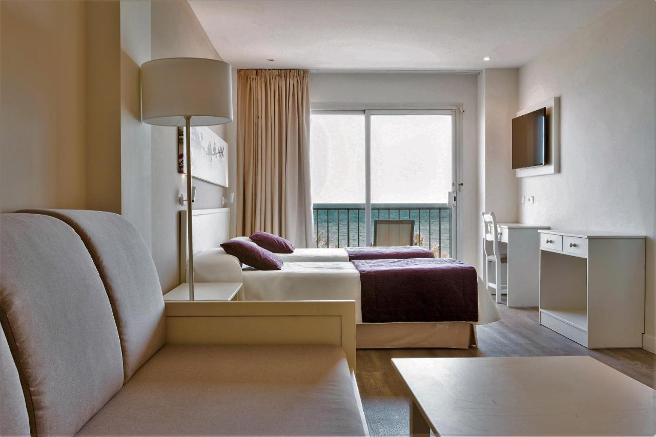 Hotel Brisa Marina (Adults Only) Сийот Екстериор снимка